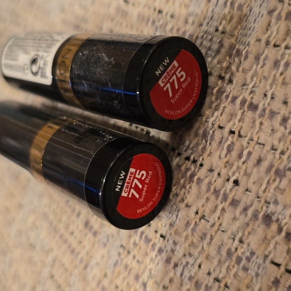 REVLON BRAND WOMEN'S SUPER LUSTROUS LIPSTICK BUNDLE OF 2 - Picture 7 of 7